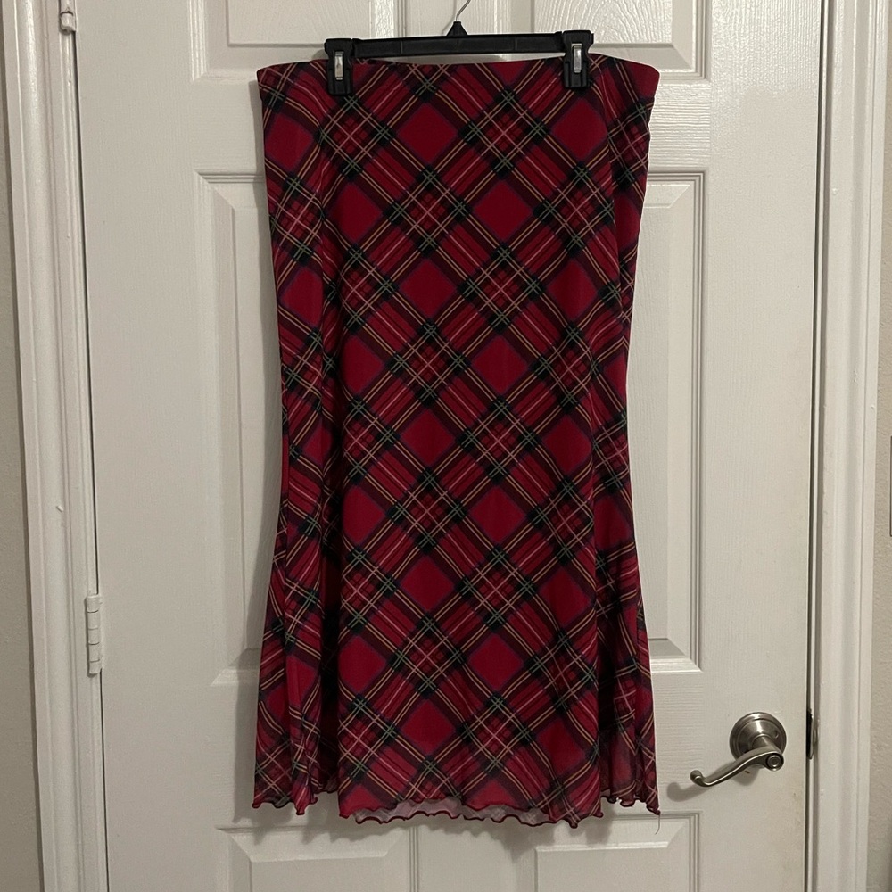 **SOLD** SHEIN Red Plaid Pencil Skirt